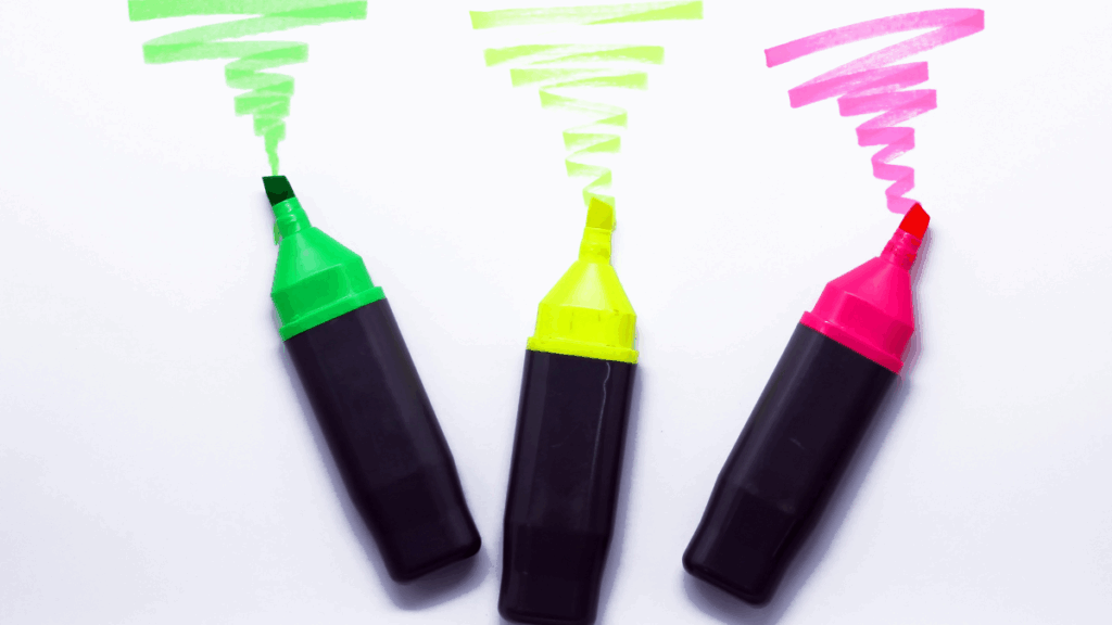 highlighter-pen-characteristics ลักษณะของปากกาไฮไลท์