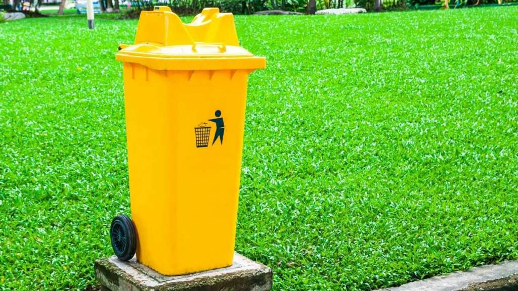 yellow-waste-separation-bin ถังขยะแยกประเภท สีเหลือง