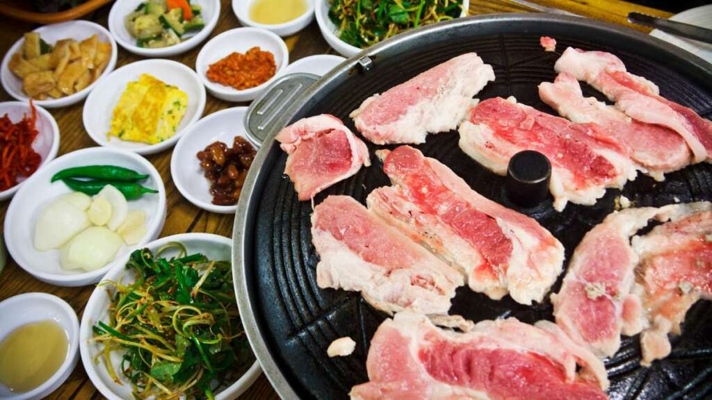 ร้านอาหารคนละครึ่ง 2568 เช็คสิทธิ์