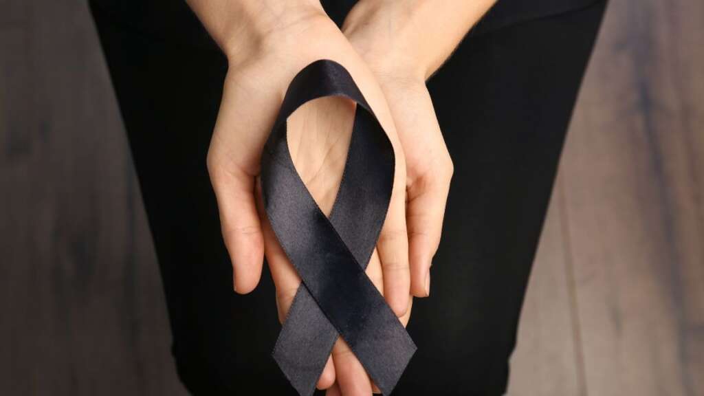 mourning-dress-code-guidelines-queen การแต่งกายไว้ทุกข์พระพันปีหลวง หลักการ