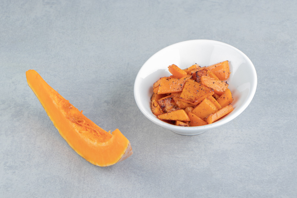 แมวกินอะไรได้บ้าง ฟักทองนึ่ง