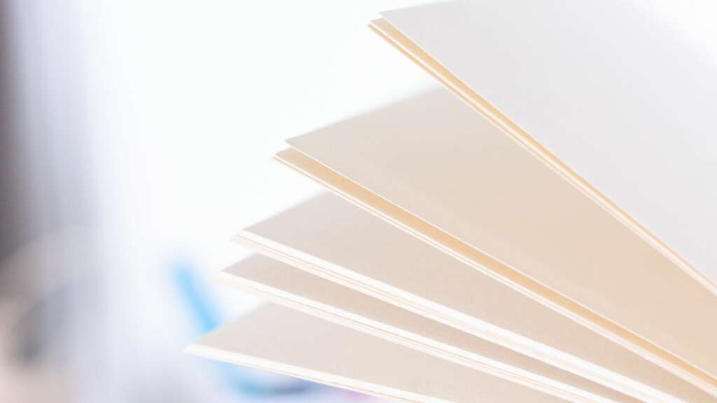 กระดาษแข็ง แผ่นโฟมบอร์ด