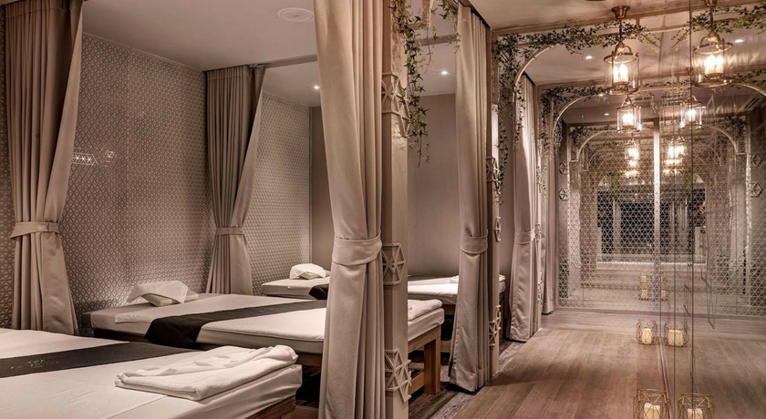 ร้านนวดใกล้ bts de rest spa & thai massage