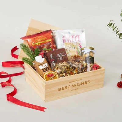 BASKETEER ชุดของขวัญ HARVEST DELIGHTS & DELICIOUSNESS IN A PINE BOX GCC-034