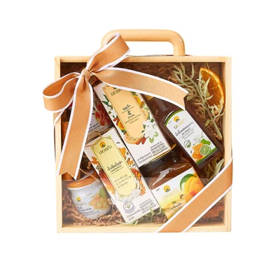 BASKETEER WELLNESS GIFT COLLECTION GCH-005 ชุดของขวัญโดยคำในกล่องไม้ขนาด 22.5*22.5*8.5 ซม.