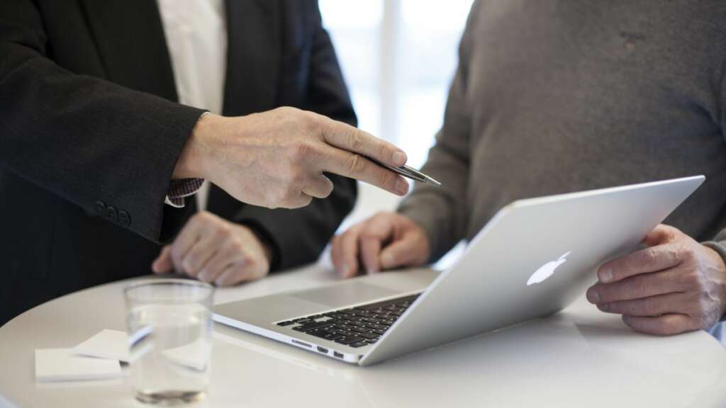 อาชีพฟรีแลนซ์ business consultant